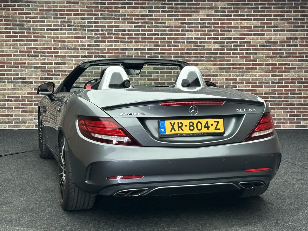 Mercedes-Benz SLC