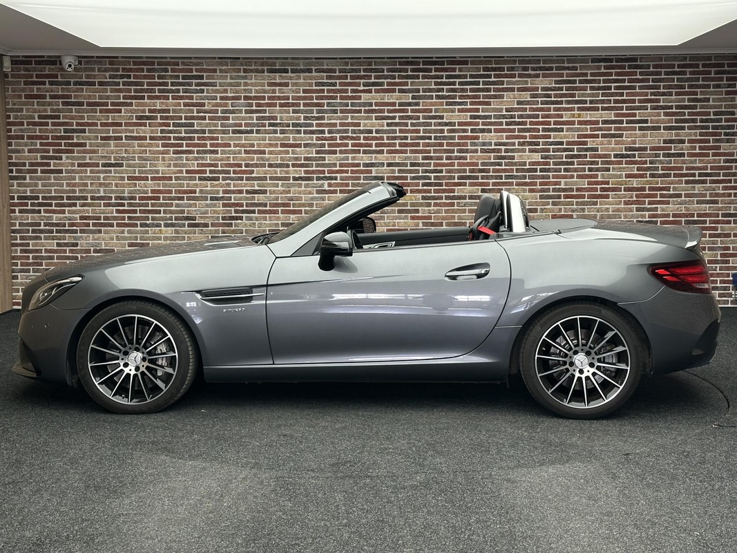 Mercedes-Benz SLC