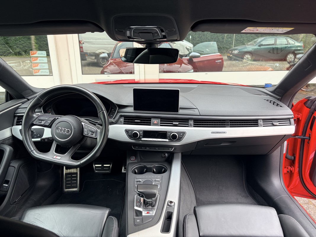 Audi S5