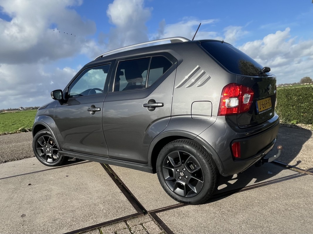 Suzuki Ignis