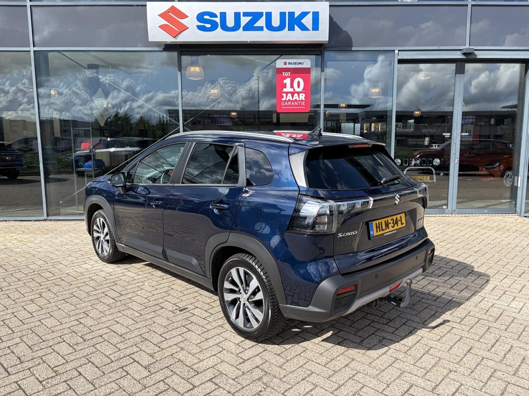 Suzuki S-Cross
