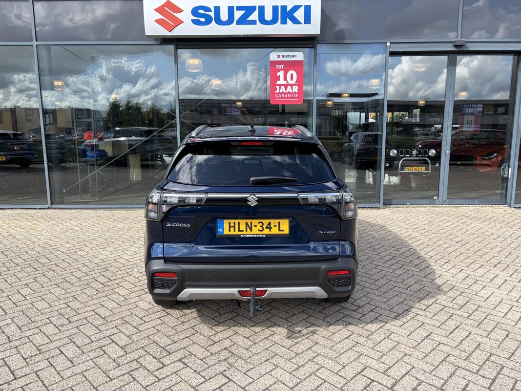 Suzuki S-Cross