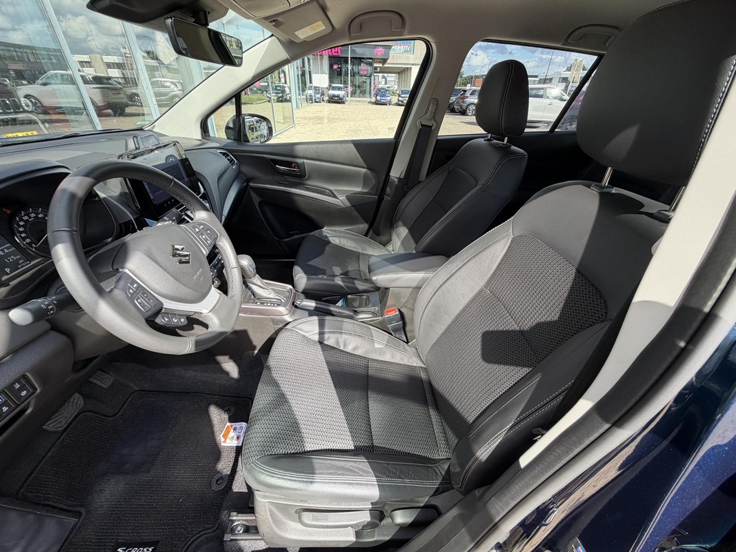 Suzuki S-Cross