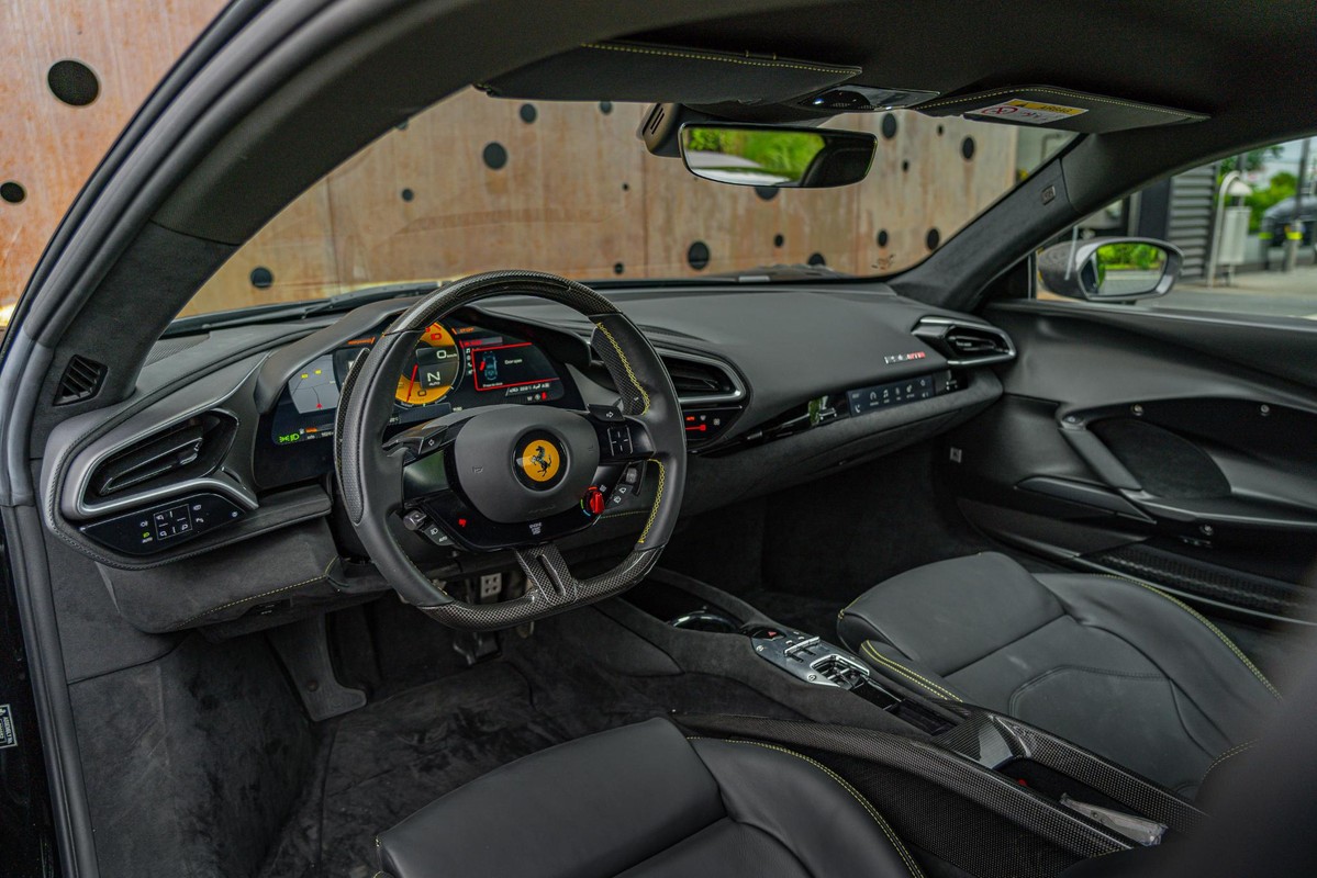 Ferrari 296
