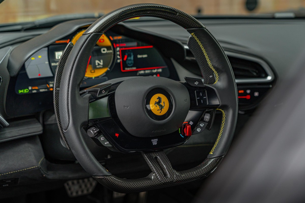 Ferrari 296