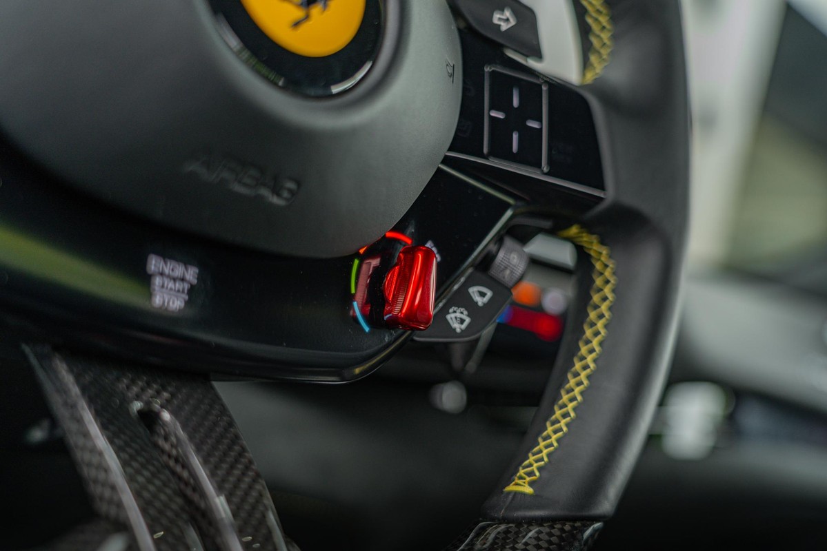 Ferrari 296