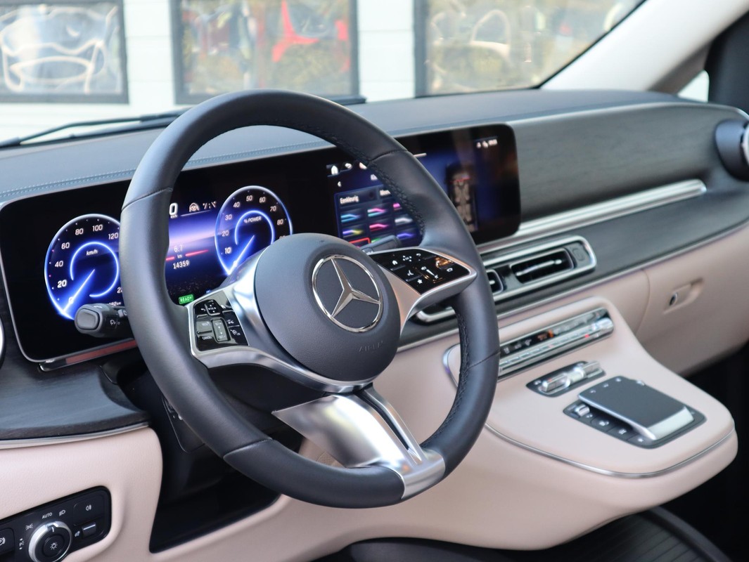 Mercedes-Benz EQV