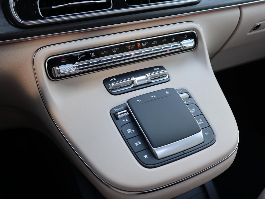 Mercedes-Benz EQV