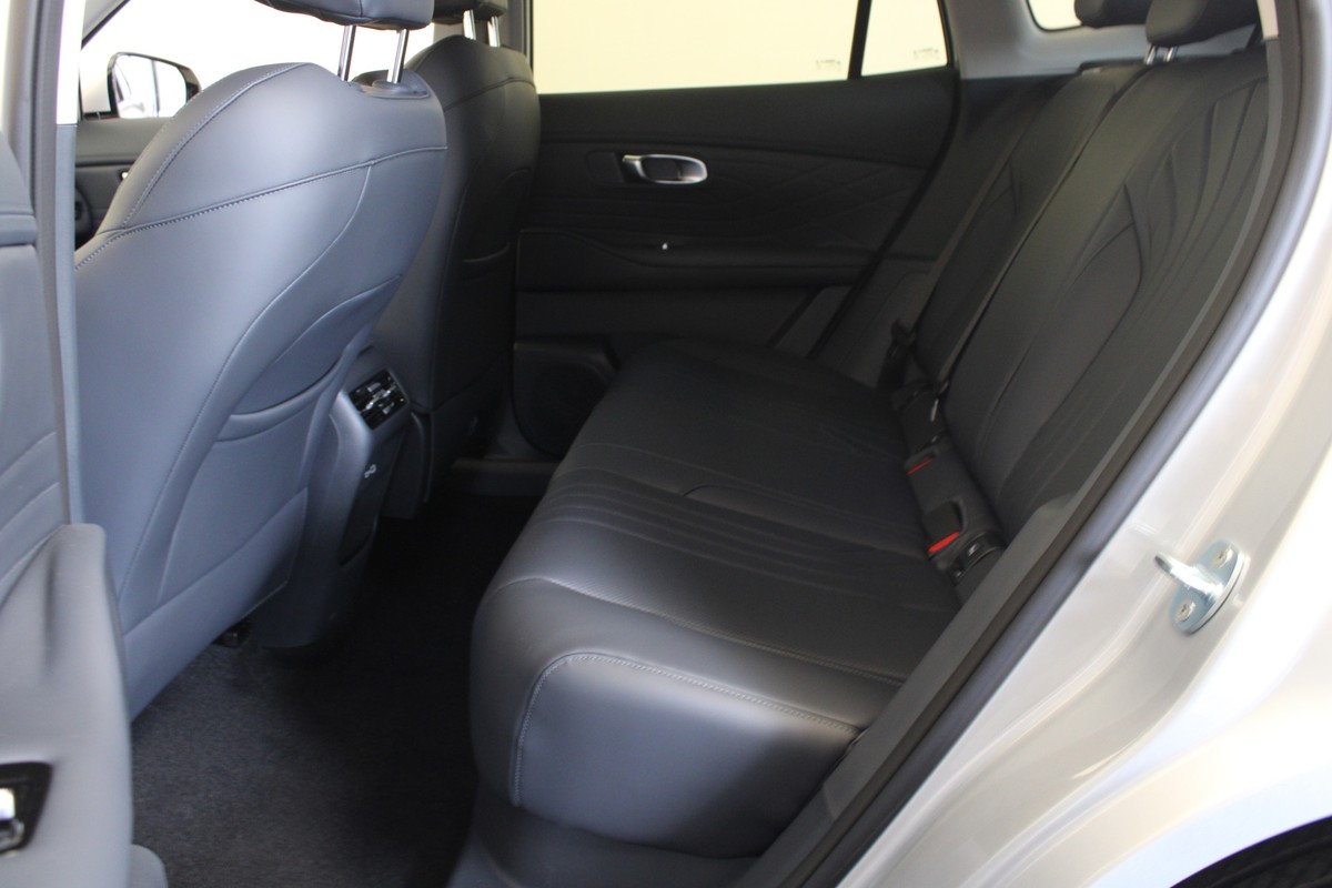 Geely Starray EM-i
