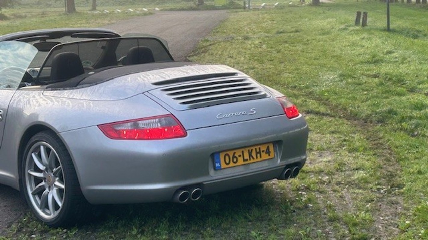 Porsche 911