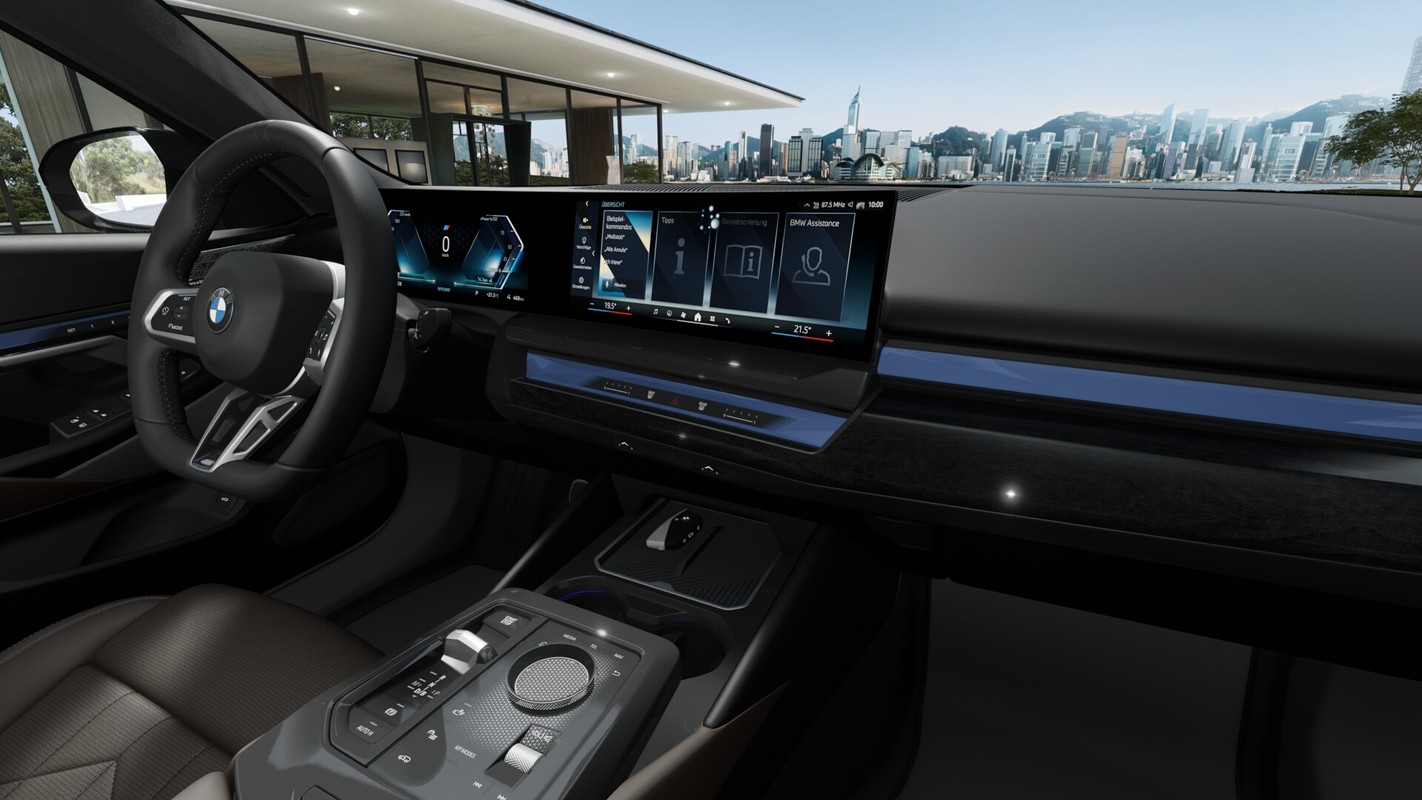 BMW i5