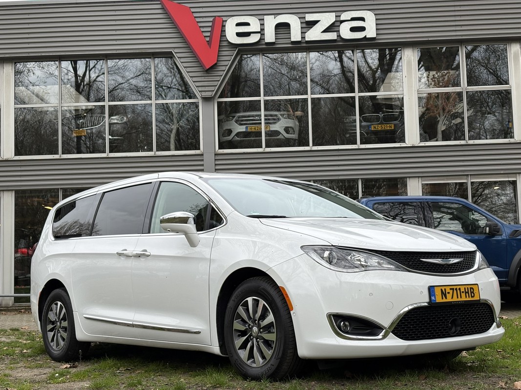 Chrysler Pacifica