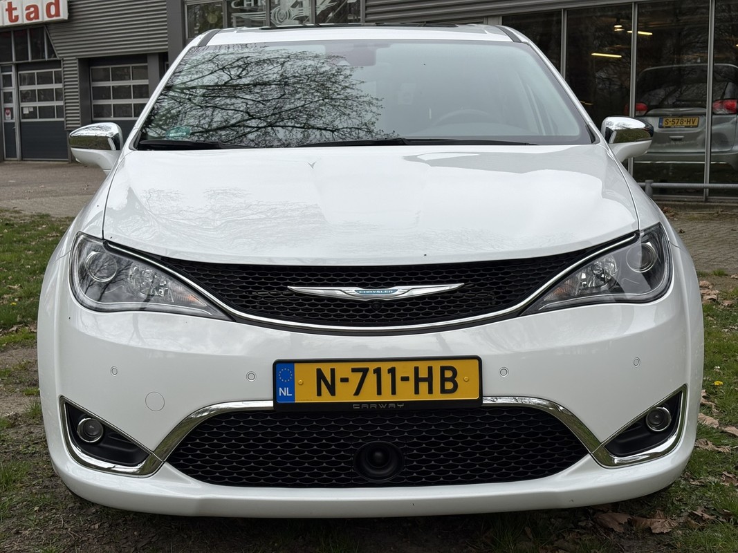 Chrysler Pacifica