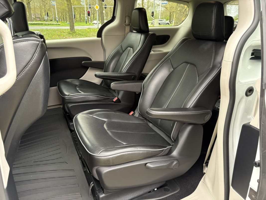 Chrysler Pacifica