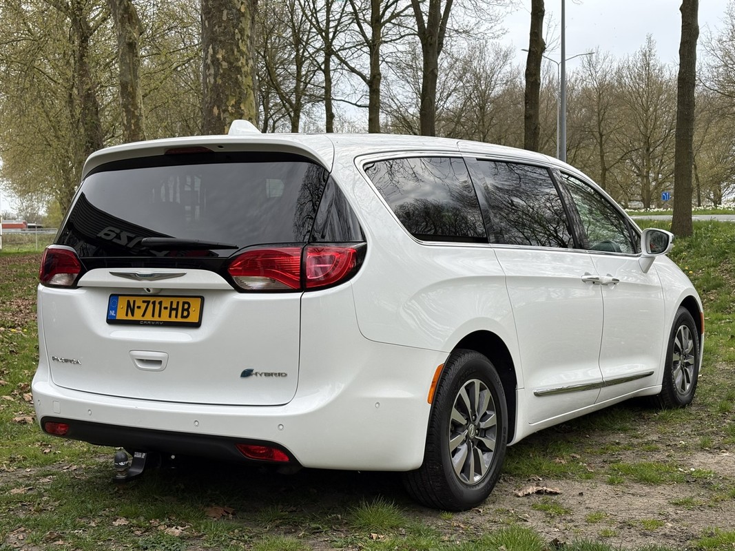 Chrysler Pacifica