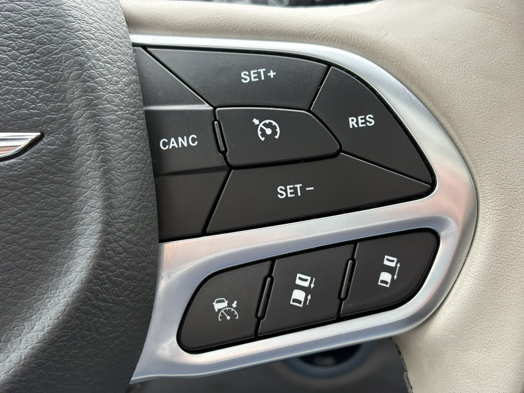 Chrysler Pacifica