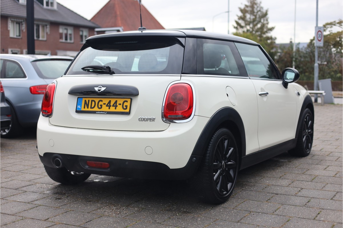 MINI 3-Deurs