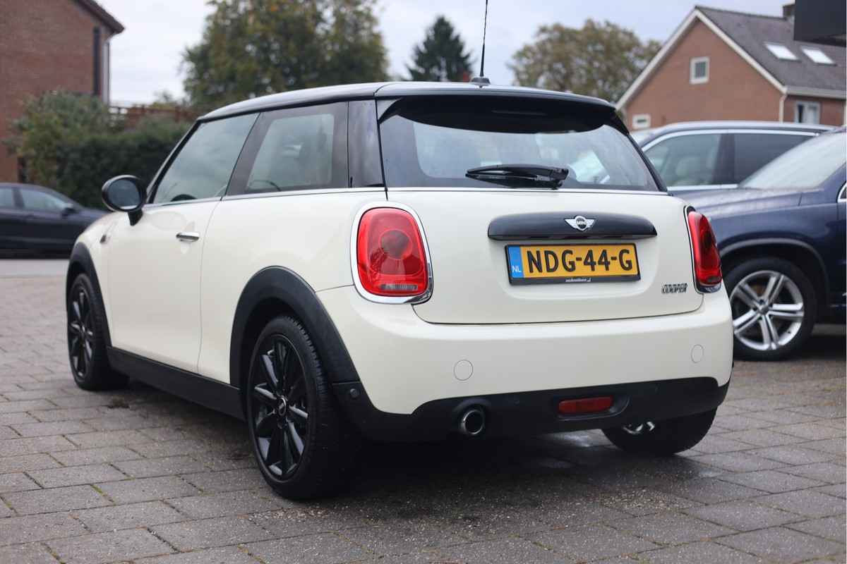 MINI 3-Deurs