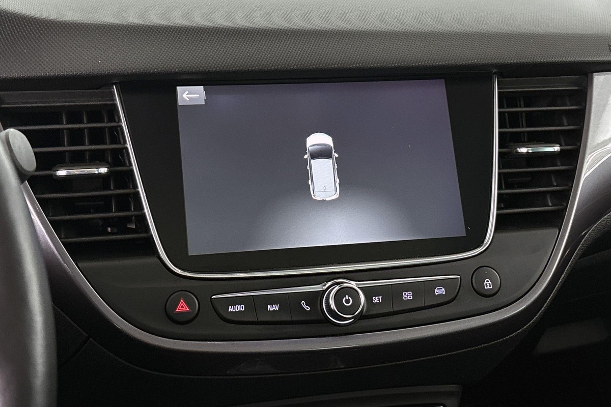 Opel Crossland X