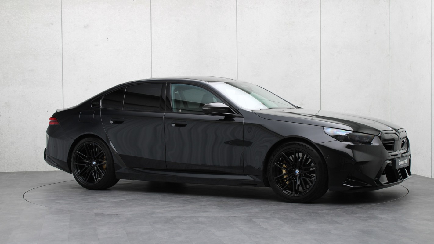 BMW M5