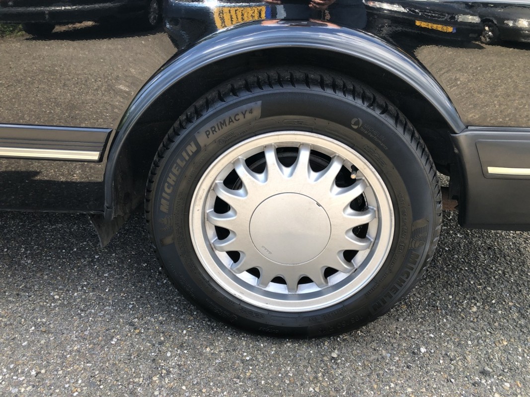 Saab 900