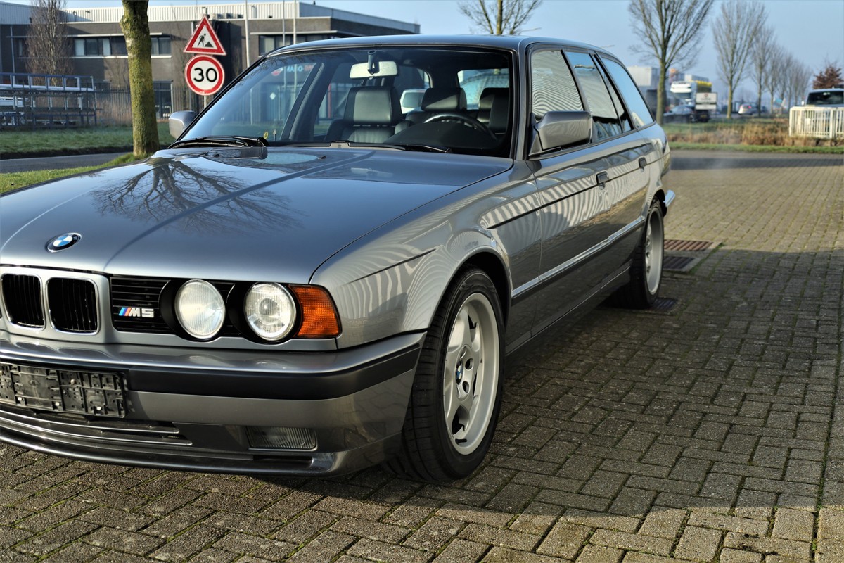 BMW M5