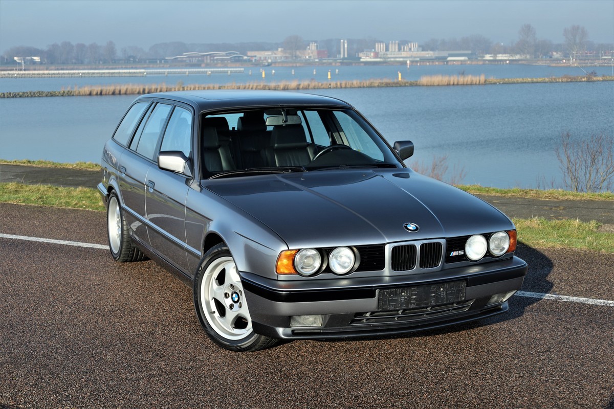 BMW M5