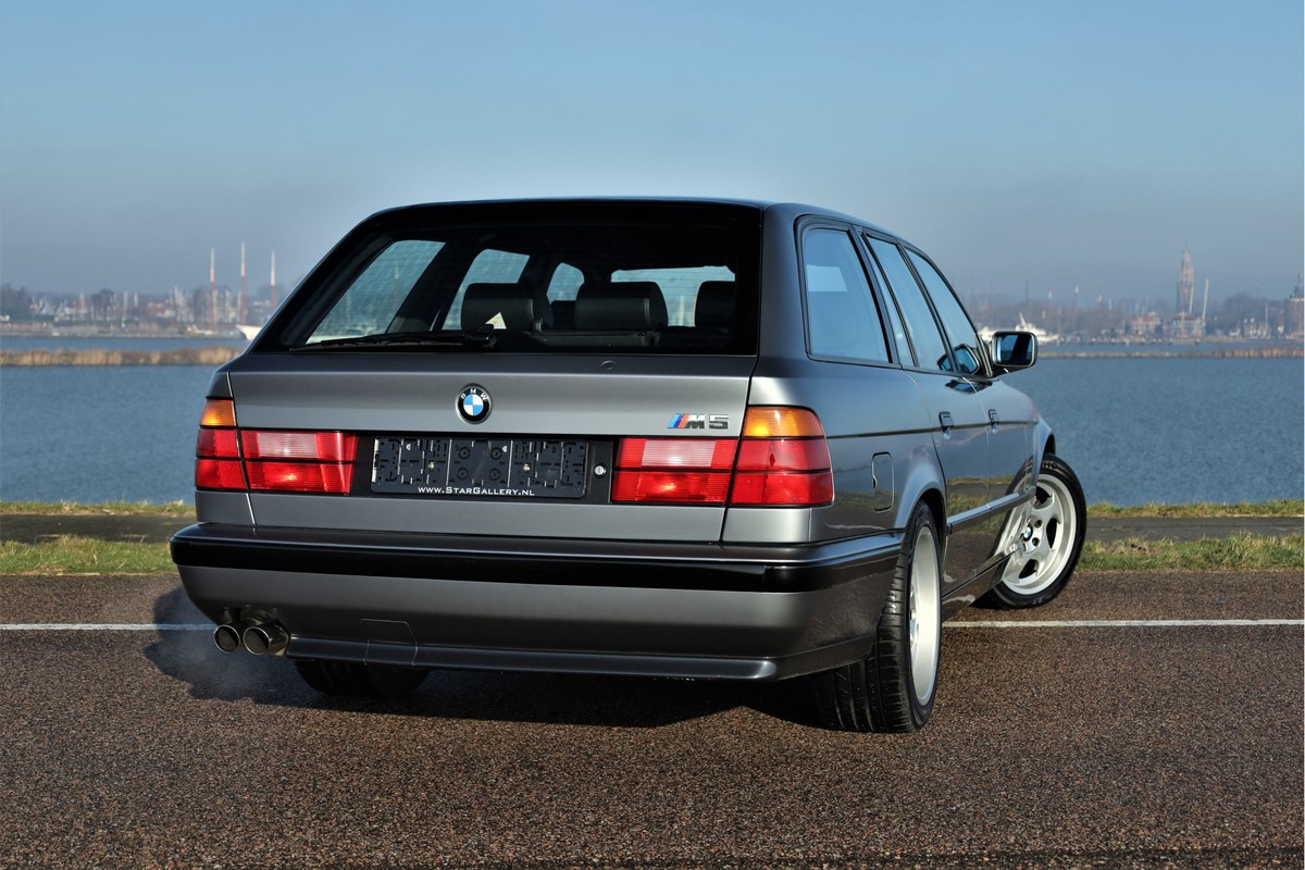 BMW M5