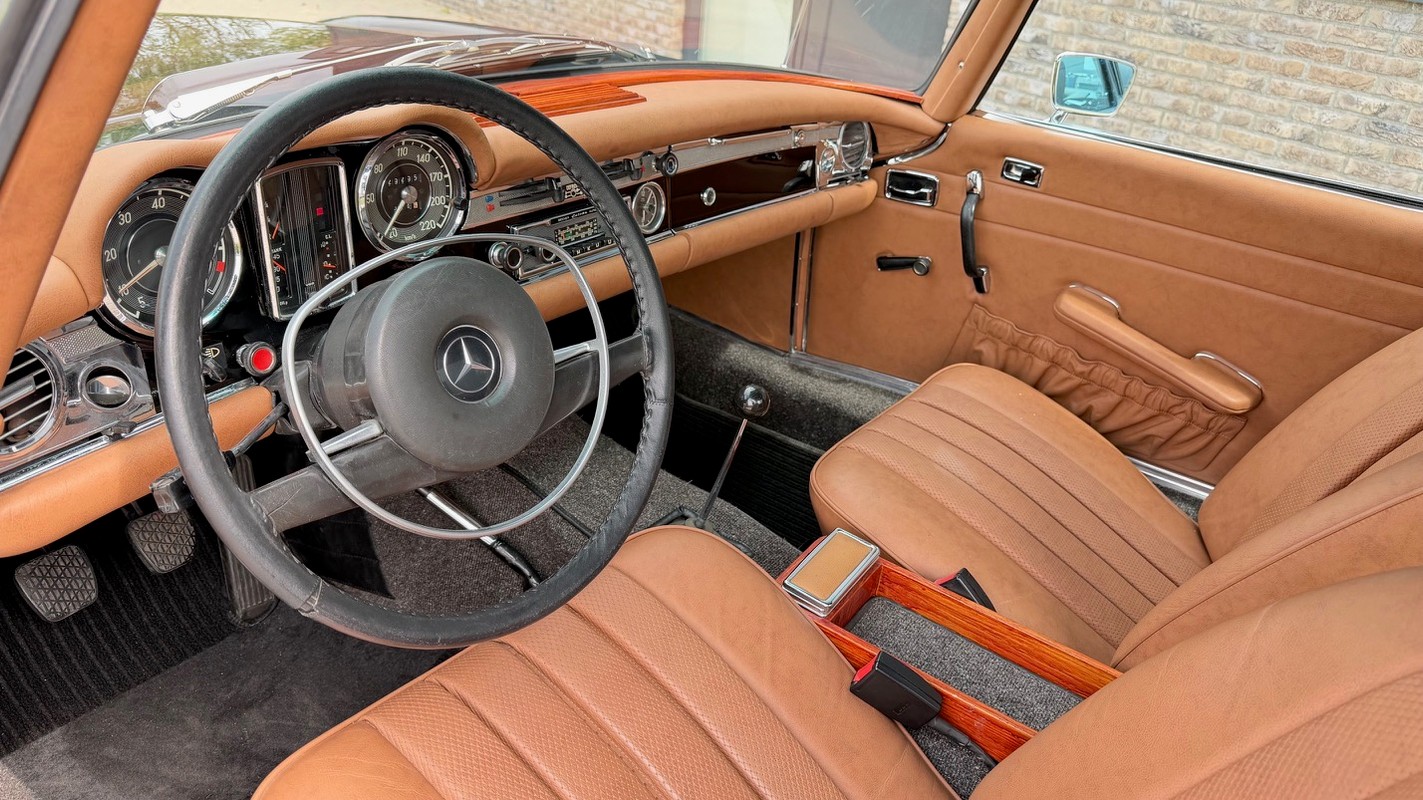 Mercedes-Benz SL