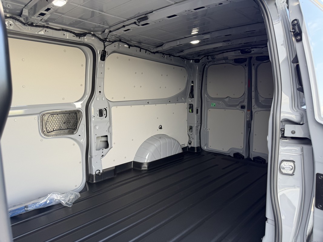 Ford E-Transit Custom
