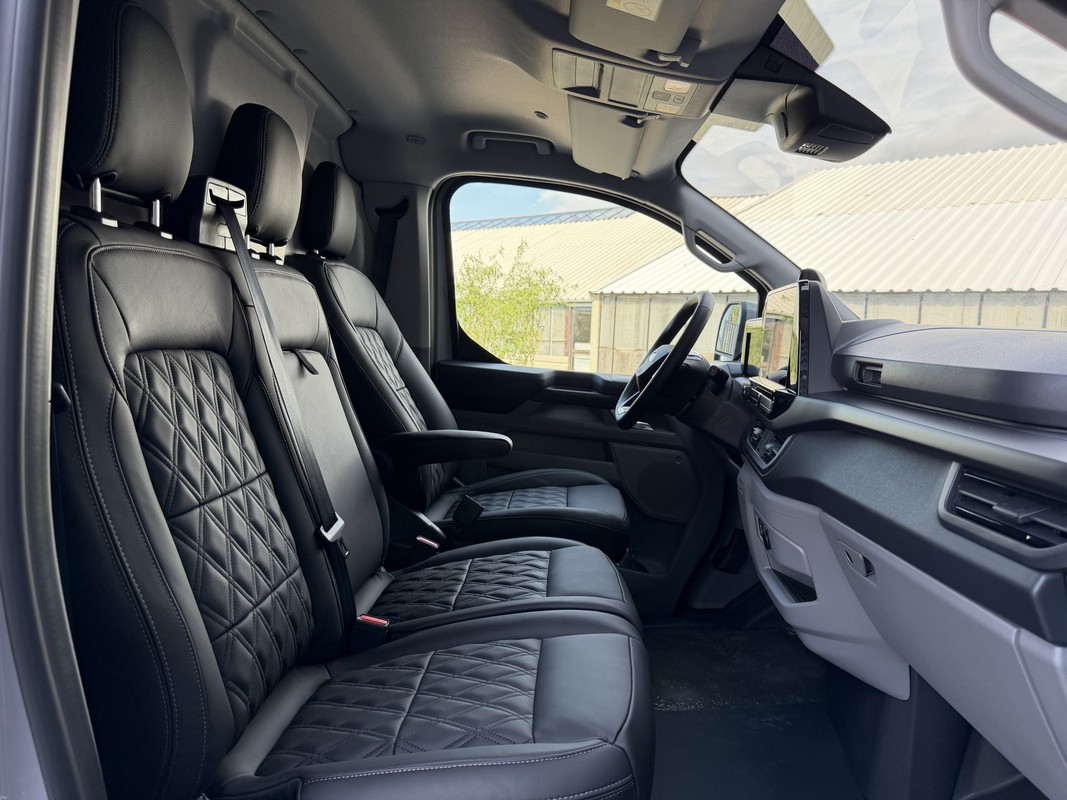 Ford E-Transit Custom
