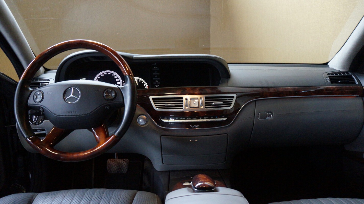 Mercedes-Benz S-Klasse