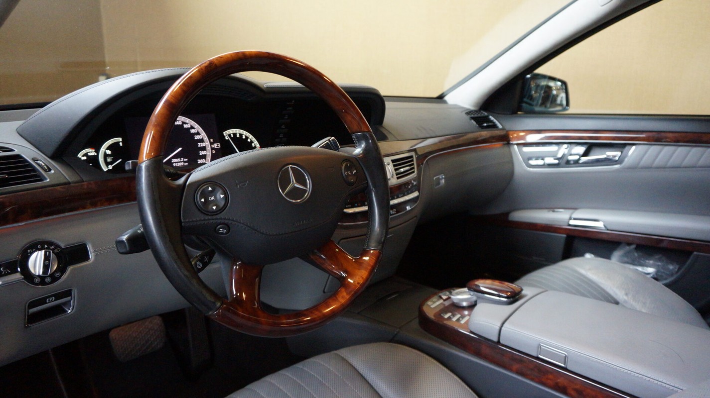Mercedes-Benz S-Klasse