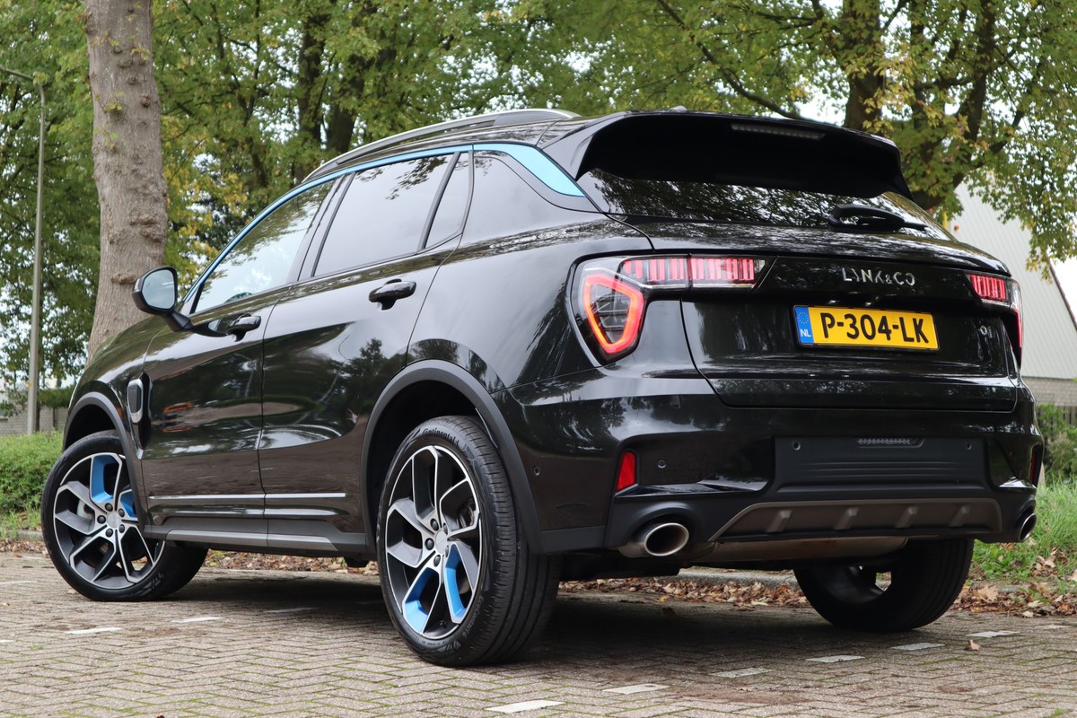 Lynk & Co 01
