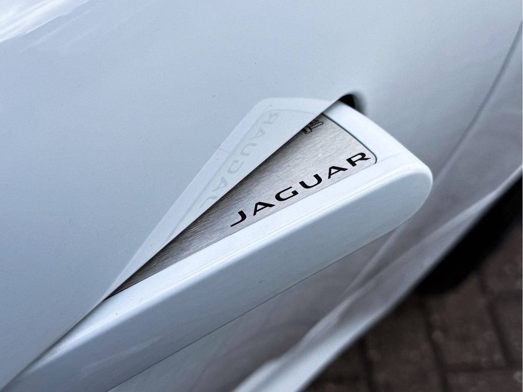 Jaguar F-TYPE