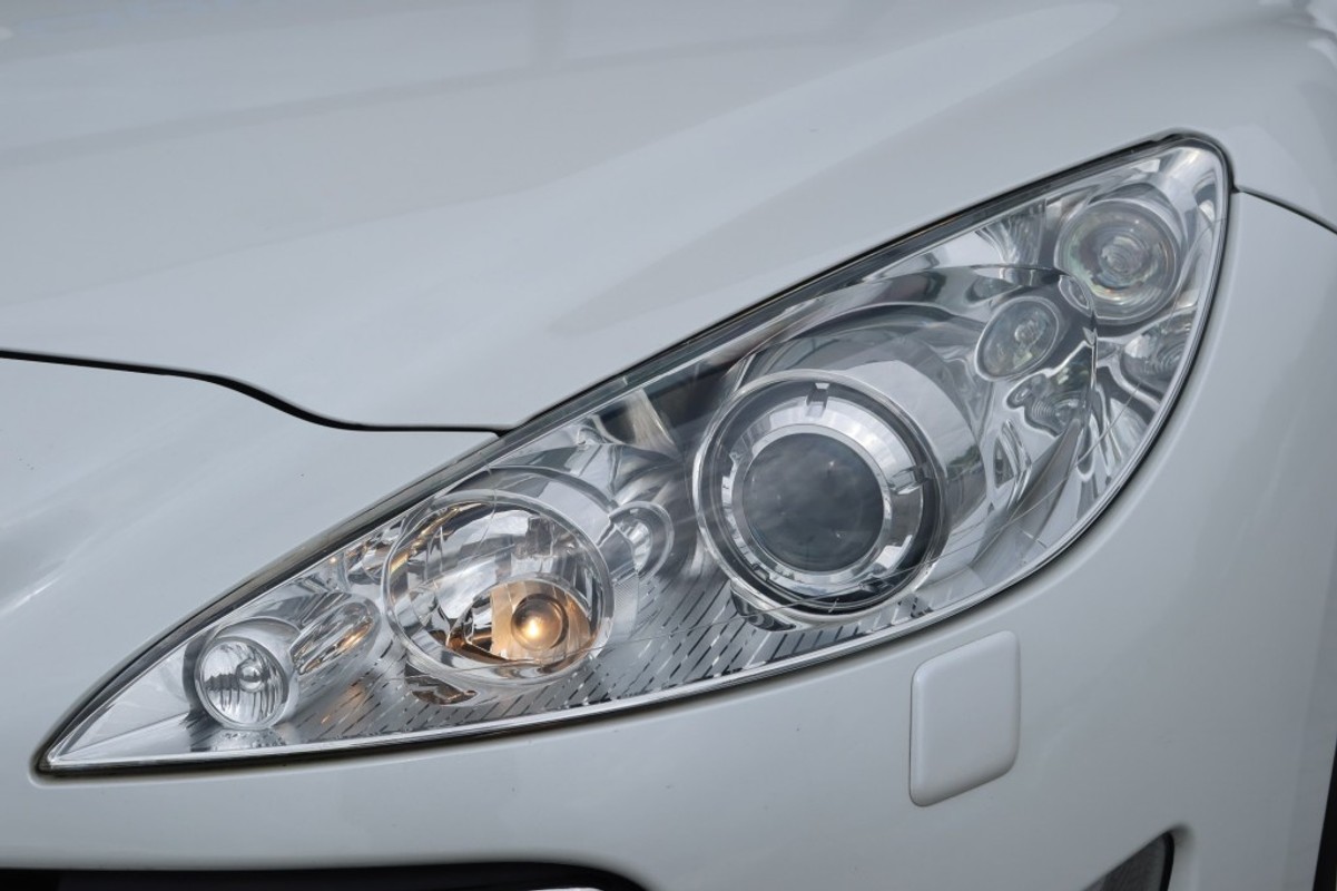 Peugeot RCZ