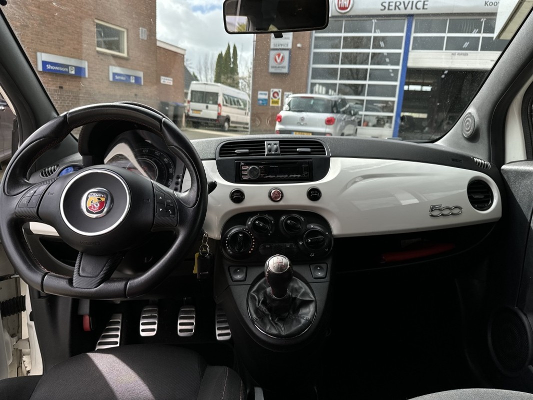 Abarth 595
