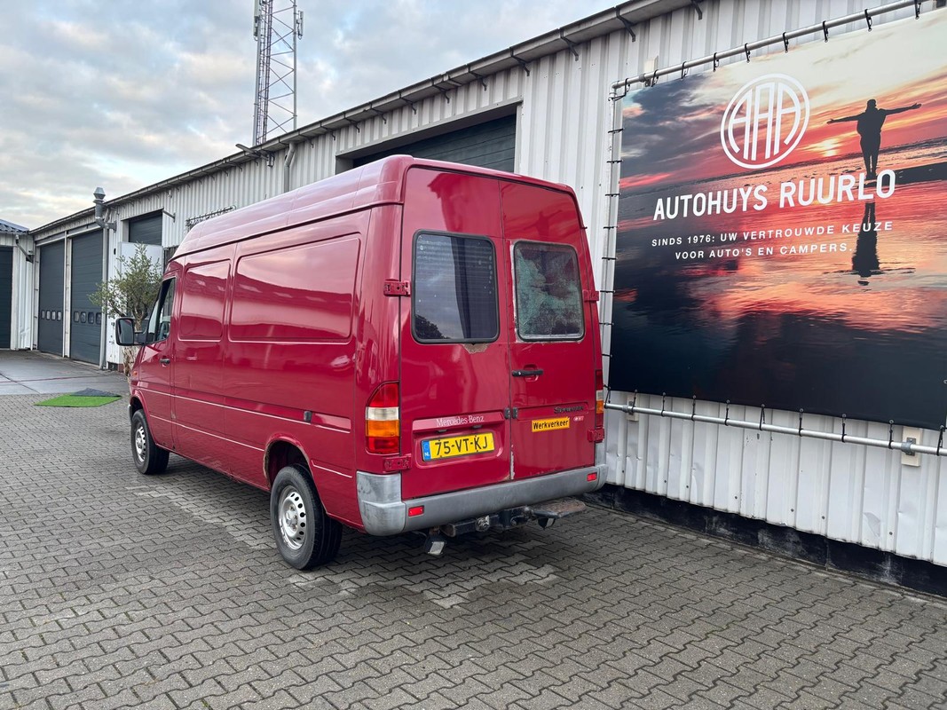 Mercedes-Benz Sprinter