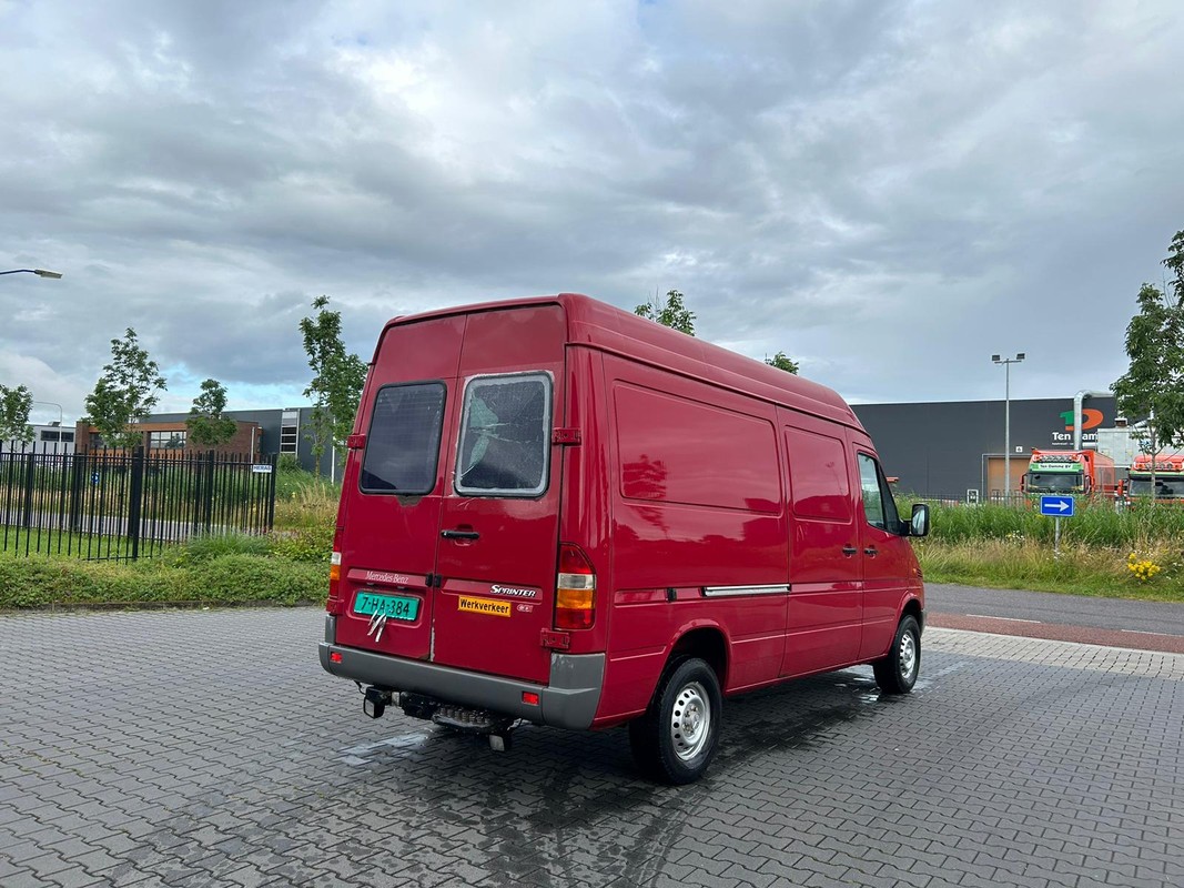 Mercedes-Benz Sprinter