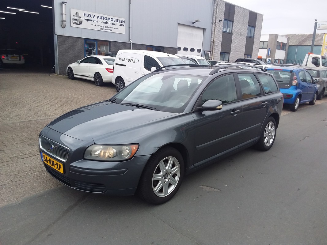 Volvo V50