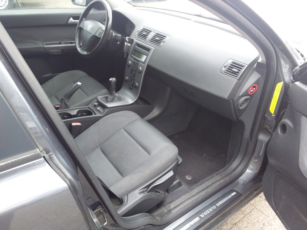 Volvo V50