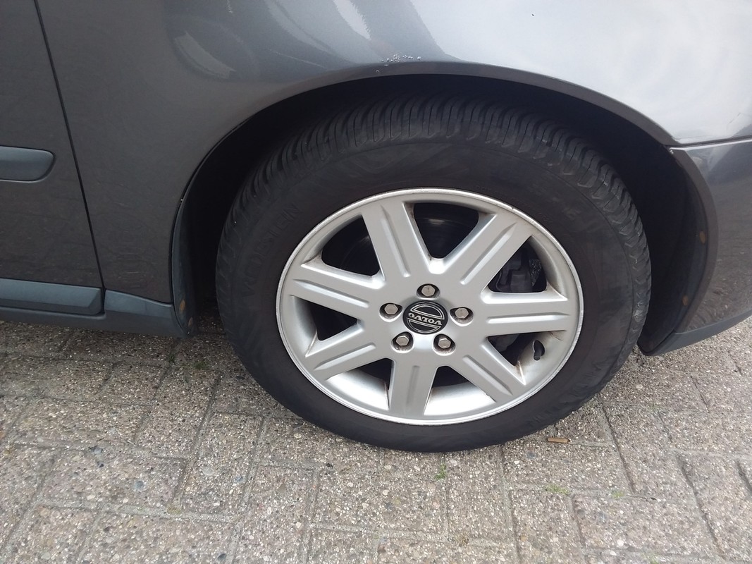 Volvo V50
