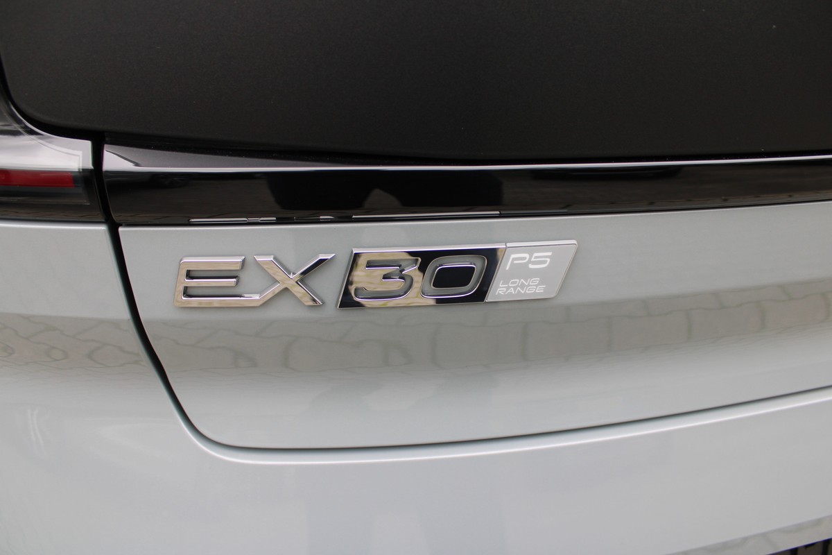 Volvo EX30
