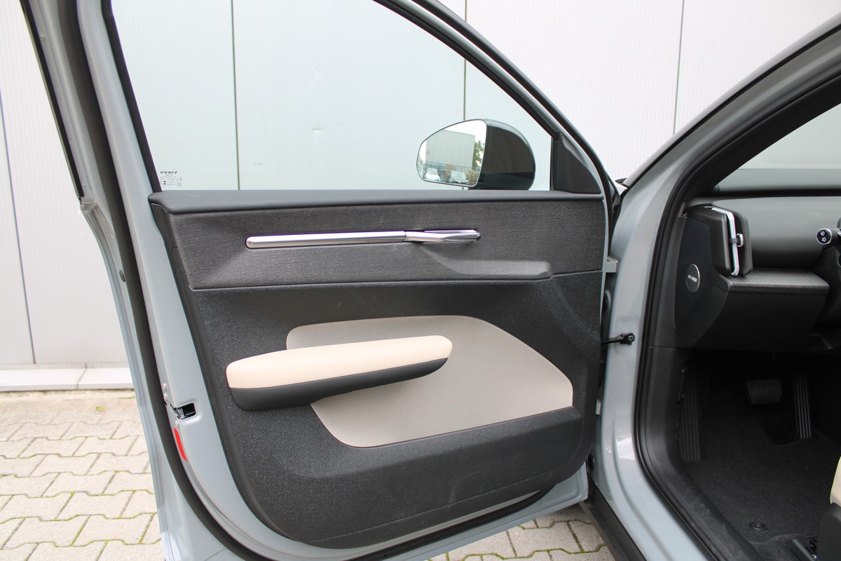 Volvo EX30