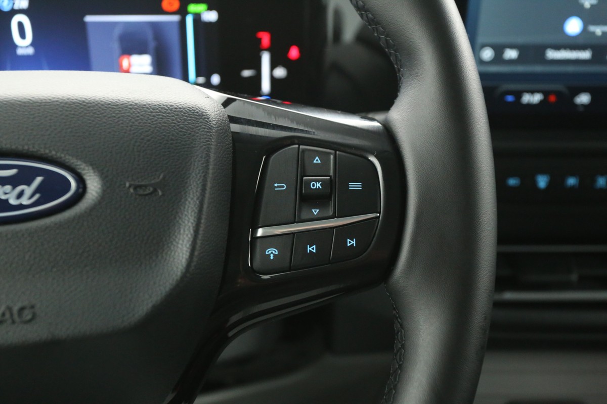 Ford E-Transit Custom