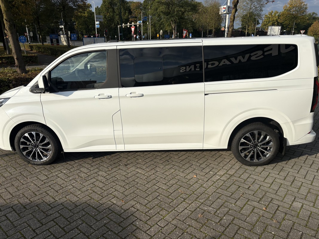Ford Tourneo Custom