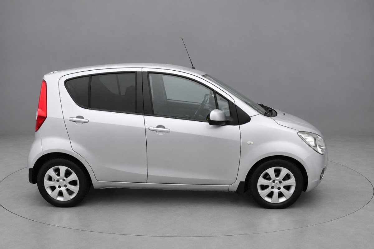 Opel Agila
