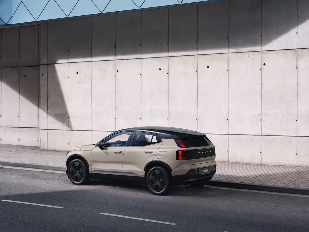 Volvo EX30