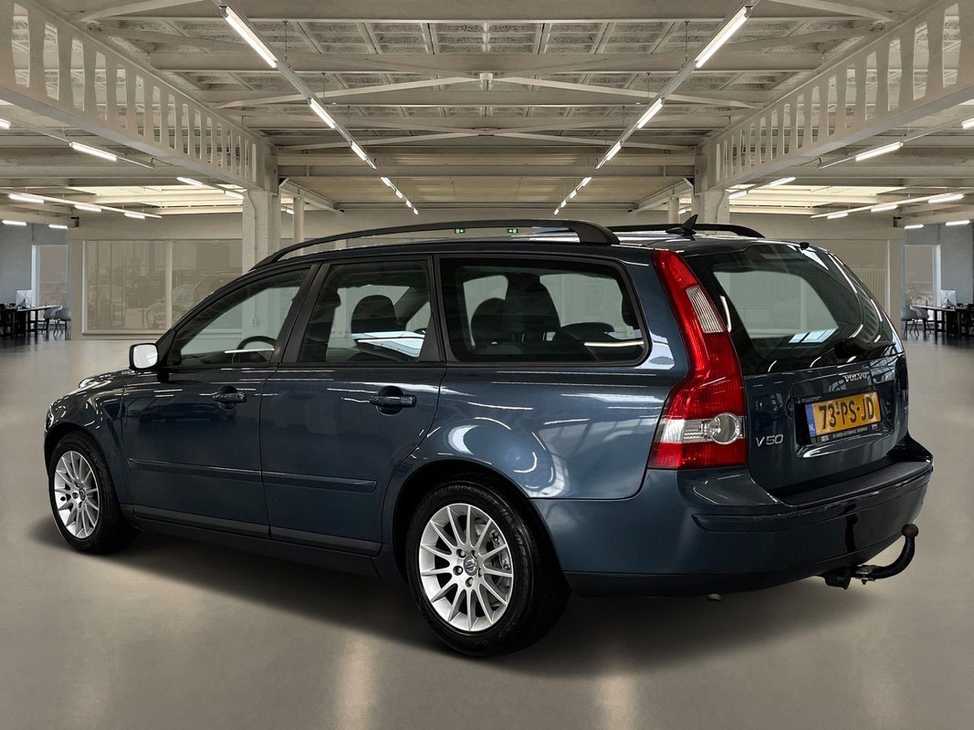 Volvo V50