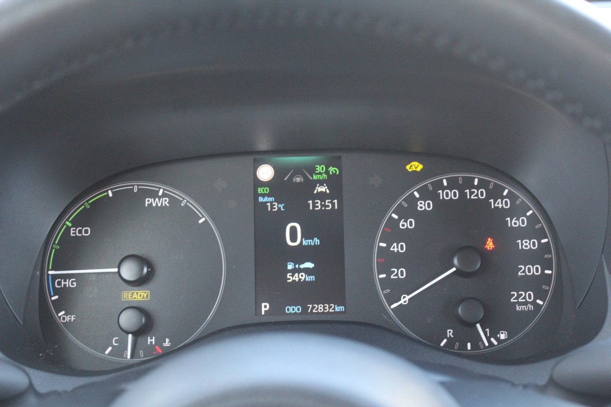 Mazda 2 Hybrid